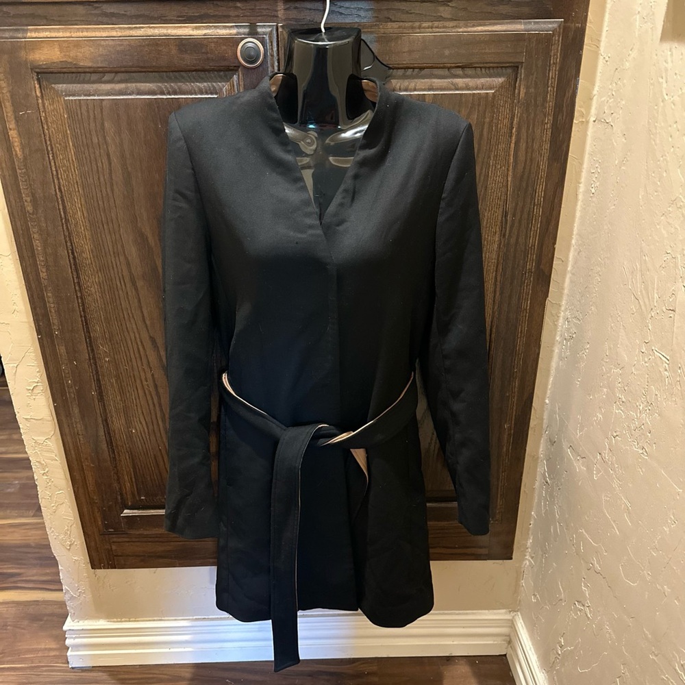 H&M Black & Camel Brown Fabric